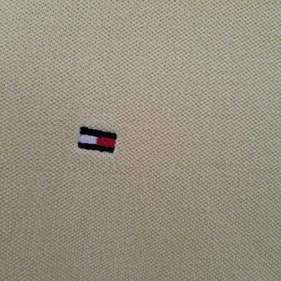 Tommy Hilfiger Yellow Polo Custom fit Size XL 100% Cotton - Picture 2 of 4